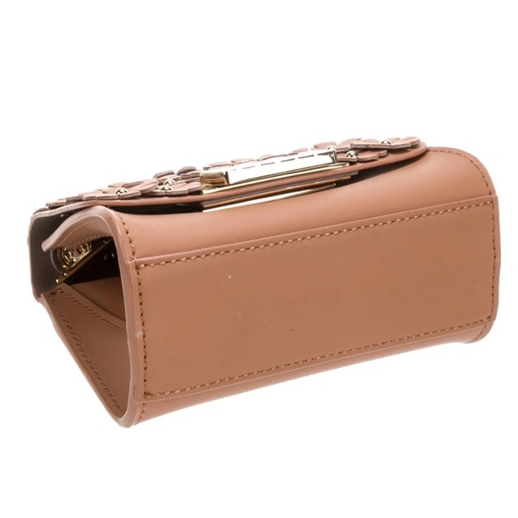 Zac Zac Posen Eartha Iconic Small Chain Flower Applique Camel Leather Cross Body - Picture 4 of 13